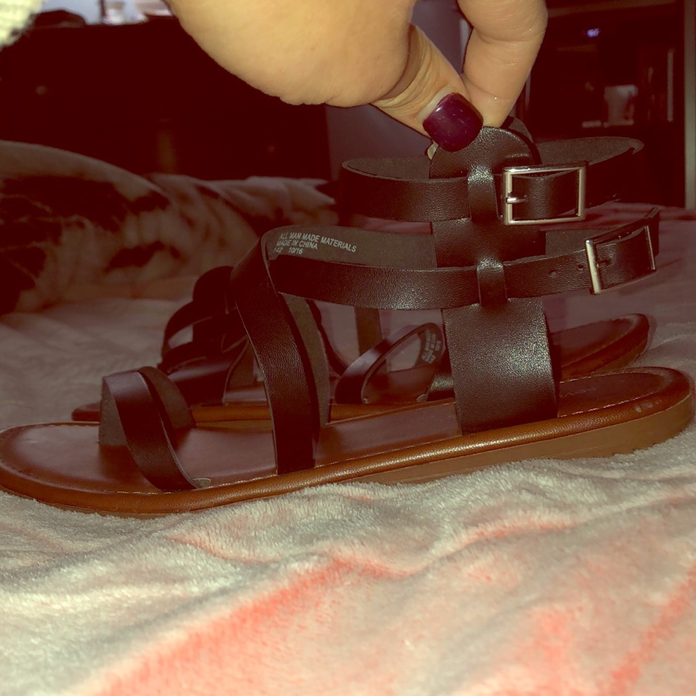 Black seven dials women’s sandals